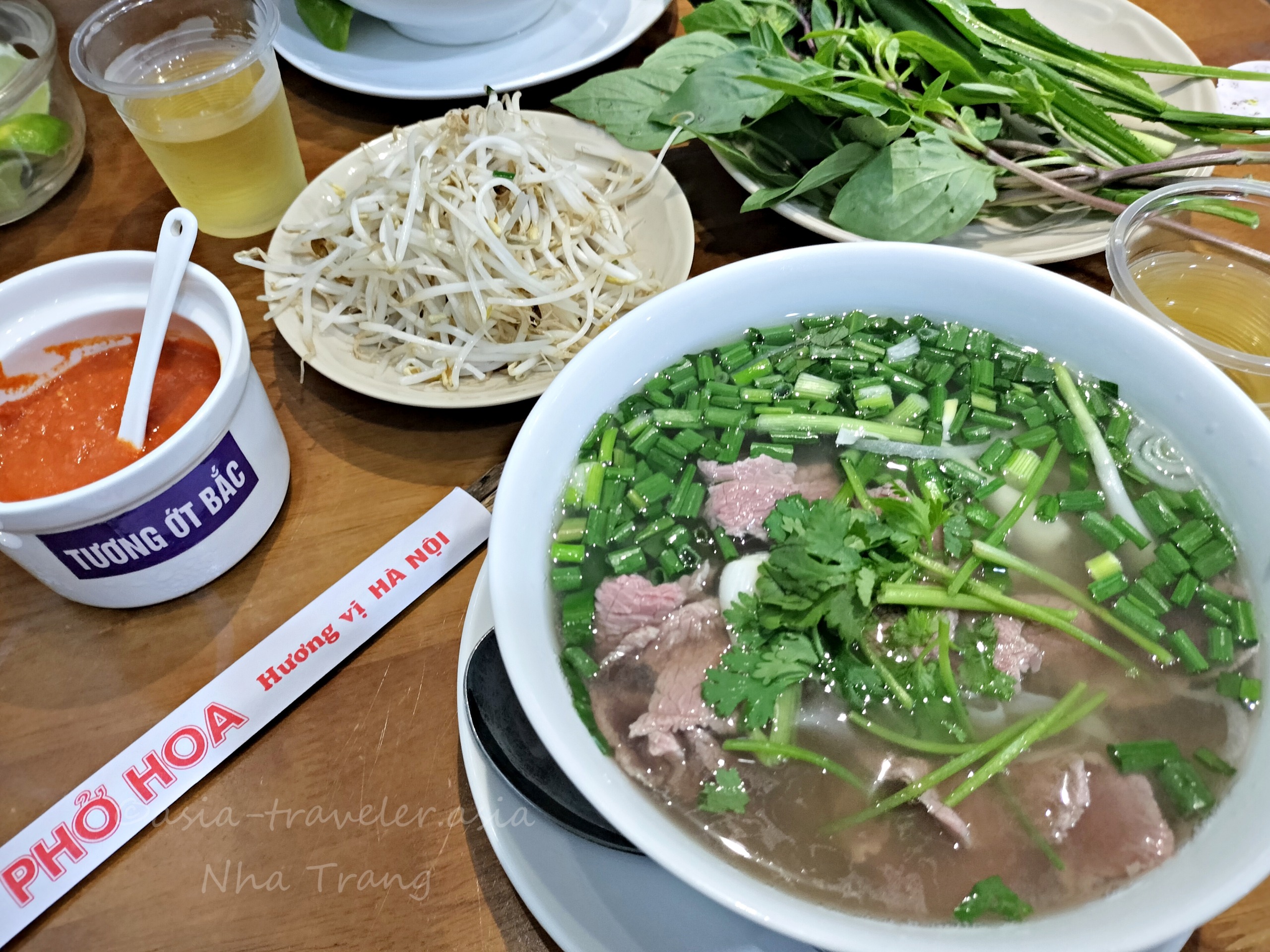 ニャチャン　フォー屋さん